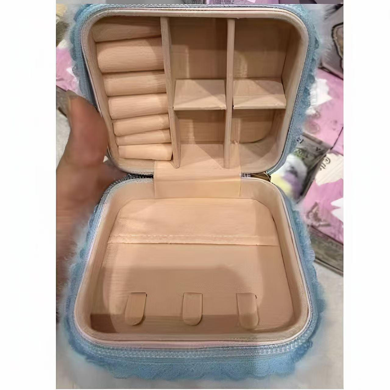 " 2 - Baby three Plush Jewelry Box