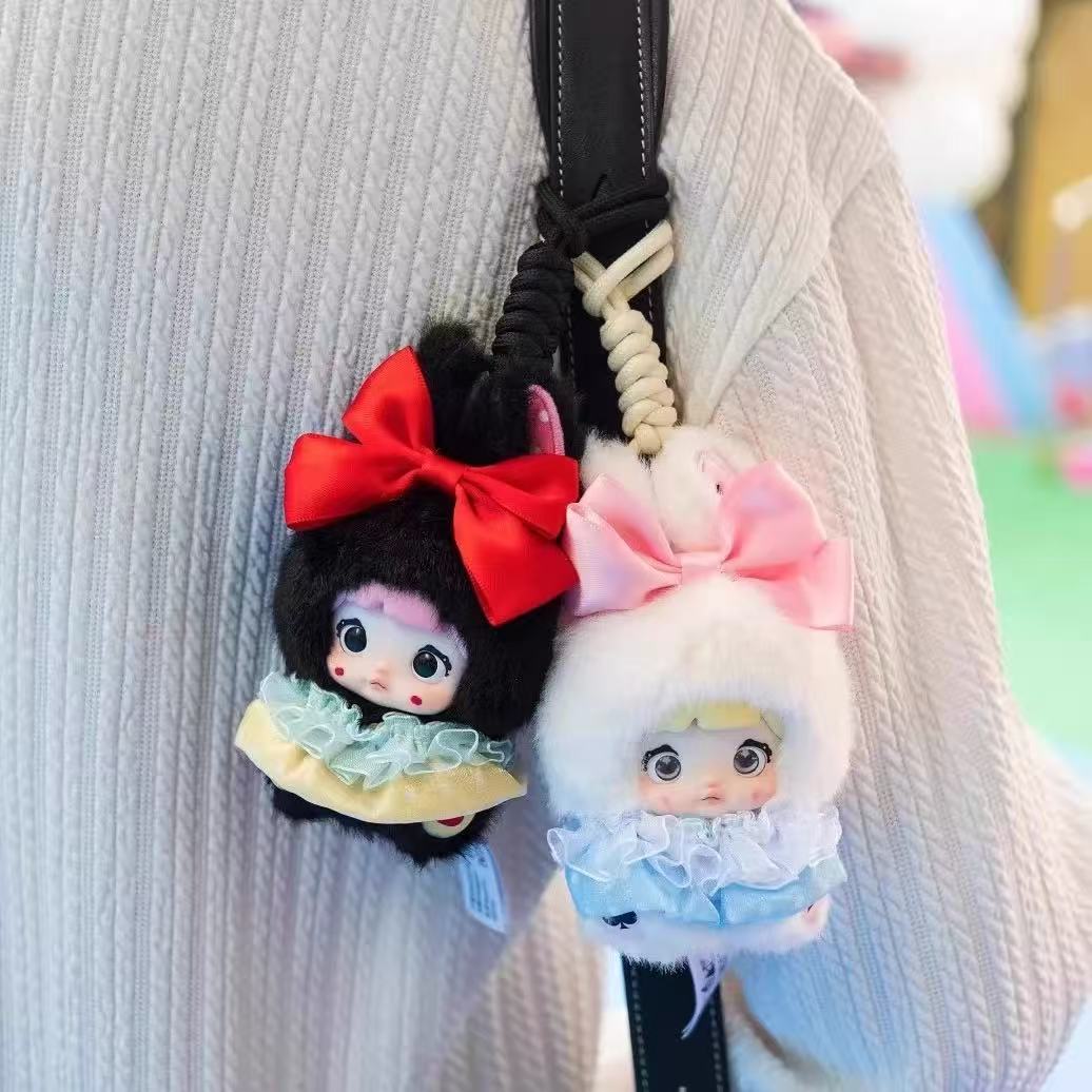 " 1 - Nommi -Mibao Fairytale Town Plush