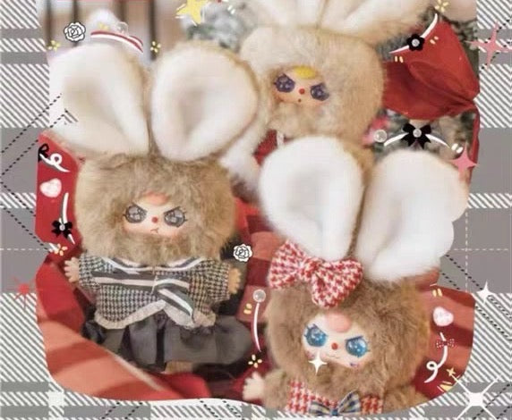 " 1 - Baby Three - Bolte Mystere Peluche La Garde - Robe d'Ollie