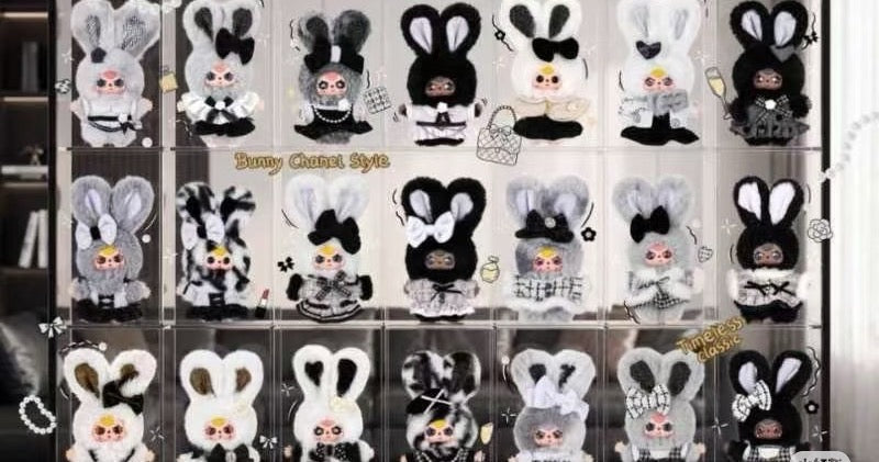 " 0 - a Baby Three - Absolute Black & White Plush